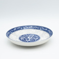 Assiette ovale en céramique bleue et blanche